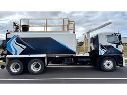2012 Hino
Fmij Series Water Truck