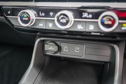 2024 Honda Civic e:HEV L