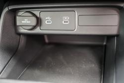 2024 Honda Civic e:HEV L