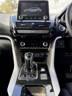 2024 Mitsubishi Eclipse Cross PHEV ES YB MY24 AWD White