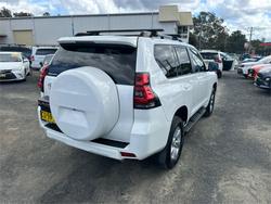 2019 TOYOTA
LANDCRUISER PRADO GXL (4x4)