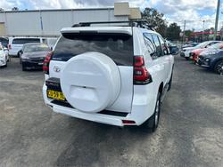 2019 TOYOTA
LANDCRUISER PRADO GXL (4x4)