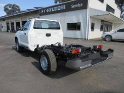 2025 Mitsubishi Triton GLX