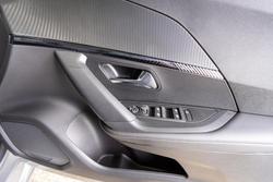 2025 Peugeot 2008 Allure Hybrid