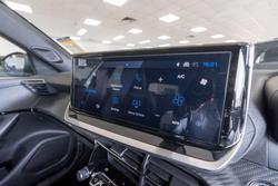 2025 Peugeot 2008 Allure Hybrid