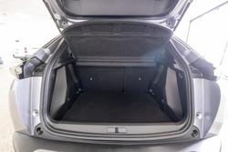 2025 Peugeot 2008 Allure Hybrid