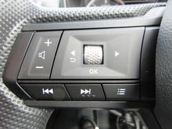 2025 Mitsubishi Triton GLX