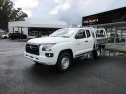 2025 Mitsubishi Triton GLX