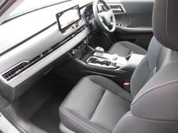 2025 Mitsubishi Outlander ES