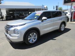 2025 Mitsubishi Outlander ES