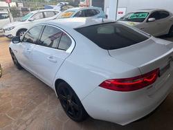 2015 Jaguar XE 20t Prestige X760 MY16 Glacier White