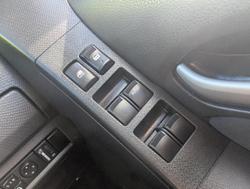 2015 Isuzu MU-X LS-U MY15 4x2 Titanium Silver