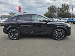 2024 Nissan
QASHQAI ST-L