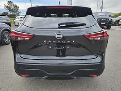2024 Nissan
QASHQAI ST-L