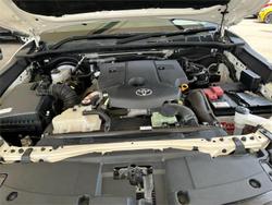 2021 Toyota Hilux SR GUN126R 4X4 Dual Range Glacier White