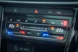 2025 Volkswagen T-Roc 140TSI R-Line