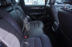 2019 Mazda
CX-5 Akera