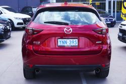 2019 Mazda
CX-5 Akera