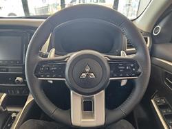 2025 Mitsubishi Pajero Sport Exceed QG MY25 4X4 Dual Range White