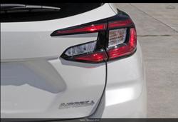 2025 Subaru Impreza 2.0R G6 MY24 AWD Crystal White