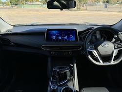 2023 LDV D90 Executive