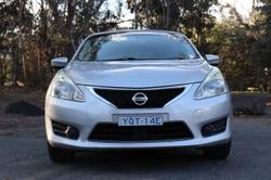 2013 Nissan
                Pulsar ST