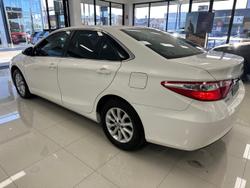 2016 Toyota Camry Altise ASV50R Diamond White