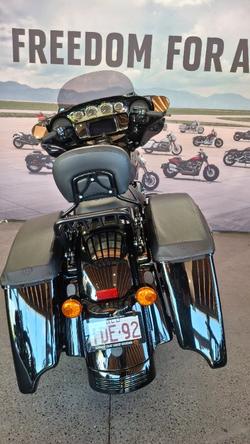2021 Harley-davidson FLHXS STREET GLIDE SPECIAL Vivid Black