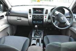 2012 Mitsubishi Challenger PB MY12 Cool Silver Metallic