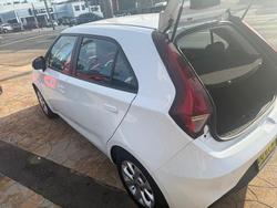 2023 MG MG3 Core MY23 Dover White