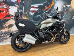 2013 DUCATI DIAVEL STRADA GREY