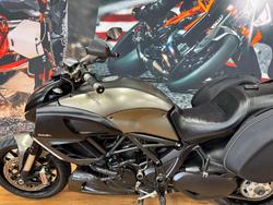 2013 DUCATI DIAVEL STRADA GREY