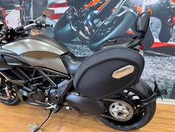 2013 DUCATI DIAVEL STRADA GREY