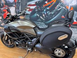 2013 DUCATI DIAVEL STRADA GREY