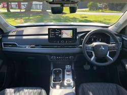 2025 Mitsubishi Outlander Exceed ZM MY25 AWD White