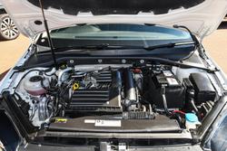 2019 Volkswagen Golf 110TSI Highline 7.5 MY19.5 Pure White