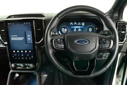 2025 Ford Everest Platinum