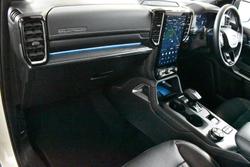 2025 Ford Everest Platinum