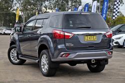 2017 Isuzu MU-X LS-U