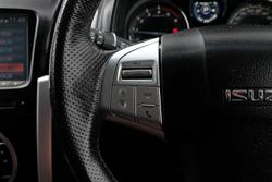 2017 Isuzu MU-X LS-U