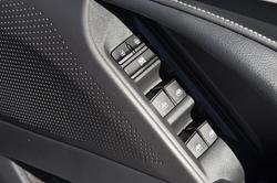 2021 LDV D90 Executive