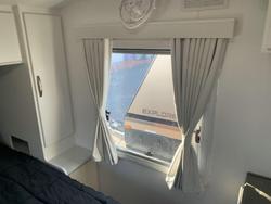 2025 Leader Caravans 2110_C_K1e15b_T Xpedition 21'6 3 Bunk