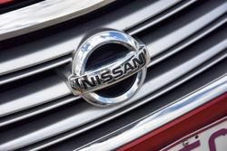 2015 Nissan Pulsar ST B17 Series 2 Cayenne Red