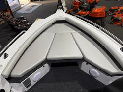 2025 Stacer 449 Crossfire SC SE