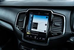 2017 Volvo XC90 T8 R-Design