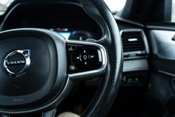 2017 Volvo XC90 T8 R-Design