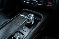 2017 Volvo XC90 T8 R-Design