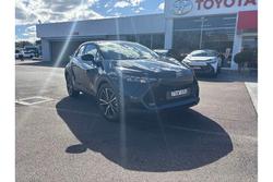 2025 Toyota
C-HR Koba