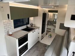 2025 Traveller Cruise 17'