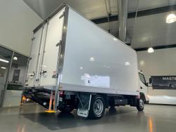 2025 Fuso 515 Canter 515 White